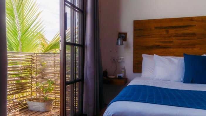 Baja House Hotel โทโดส ซานโตส ภายนอก รูปภาพ