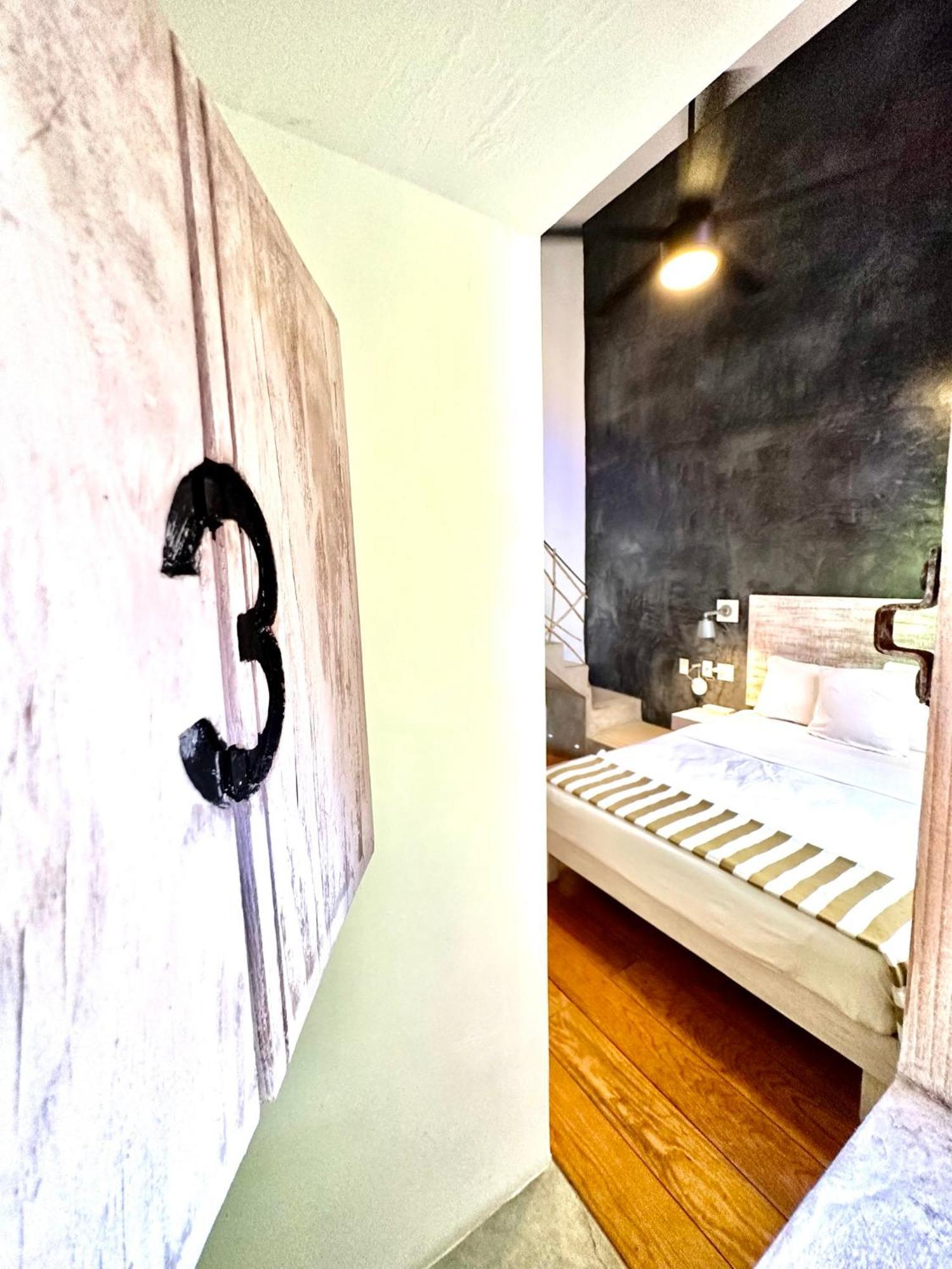 Baja House Hotel โทโดส ซานโตส ภายนอก รูปภาพ